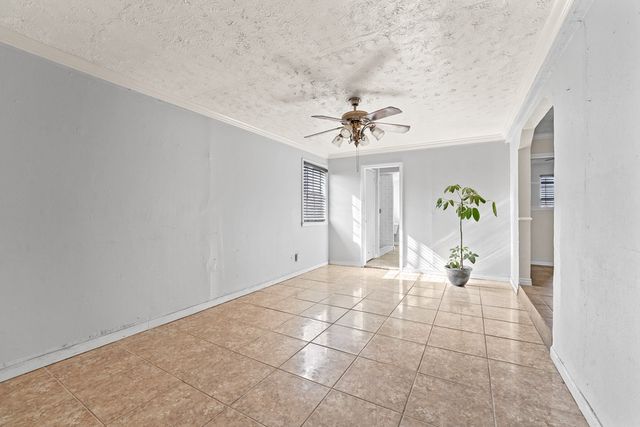 1403 Lynn Ave, Midland, TX 79705