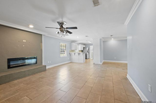 3466 Nelson St, Zachary, LA 70791