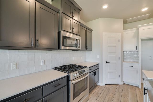 409 Carlow Way, Yukon, OK 73099