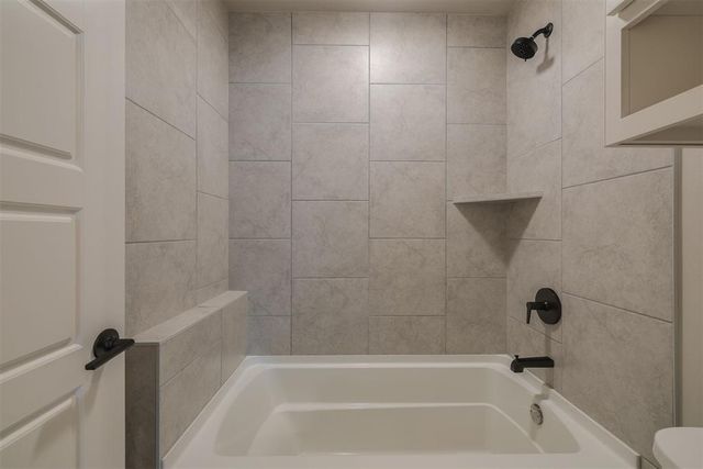 409 Carlow Way, Yukon, OK 73099