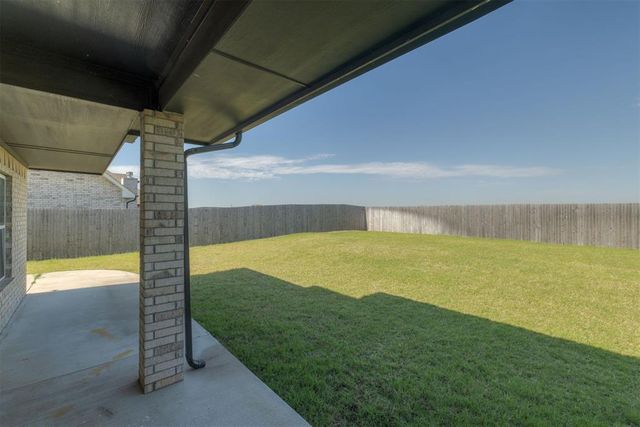 409 Carlow Way, Yukon, OK 73099