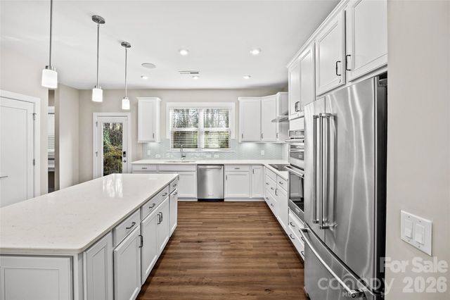 17023 Soho Drive, Charlotte, NC 28204