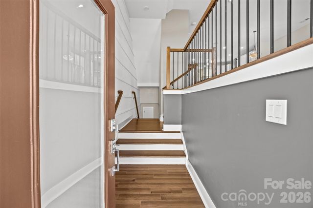 17023 Soho Drive, Charlotte, NC 28204