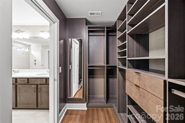 17023 Soho Drive, Charlotte, NC 28204