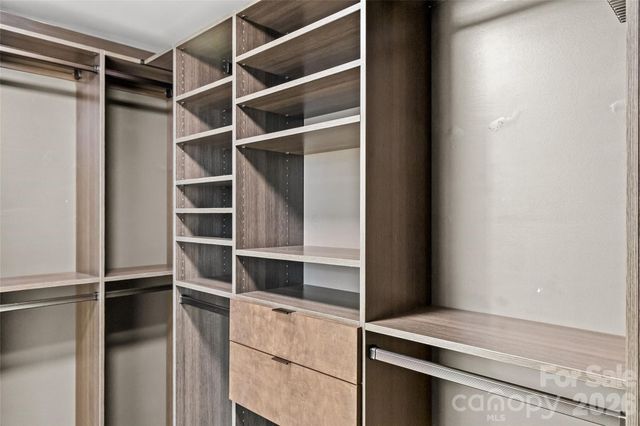 17023 Soho Drive, Charlotte, NC 28204