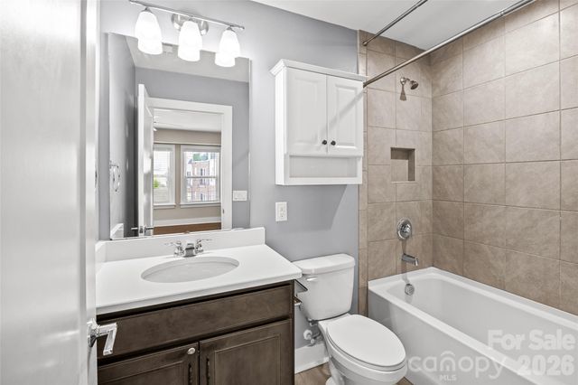 17023 Soho Drive, Charlotte, NC 28204