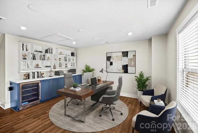 17023 Soho Drive, Charlotte, NC 28204