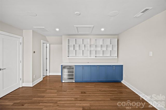 17023 Soho Drive, Charlotte, NC 28204