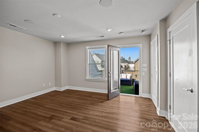 17023 Soho Drive, Charlotte, NC 28204