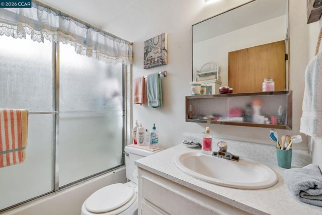 4794 Blum Rd, Martinez, CA 94553