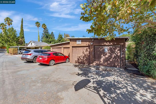 4794 Blum Rd, Martinez, CA 94553