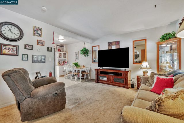 4794 Blum Rd, Martinez, CA 94553