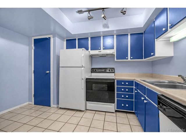 3550 S Harlan St 21-174, Denver, CO 80235