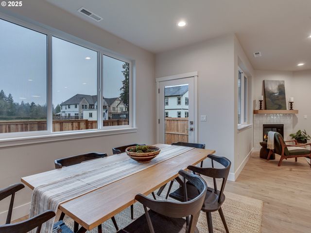 13866 Sw 174th Ave, Tigard, OR 97140