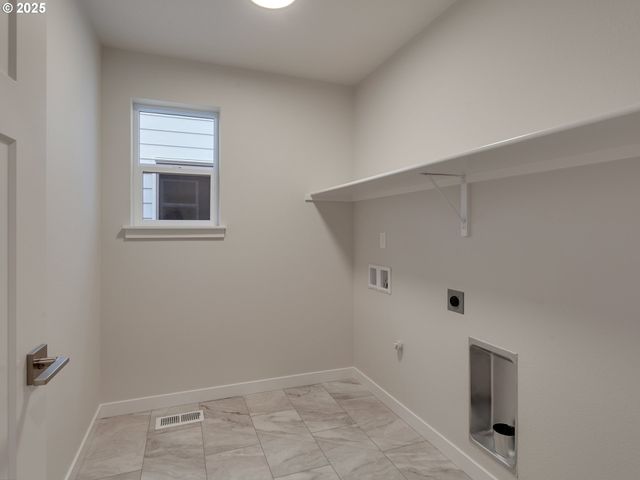 13866 Sw 174th Ave, Tigard, OR 97140