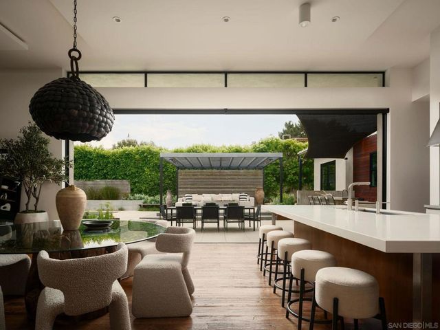 326 S Nardo, Solana Beach, CA 92075