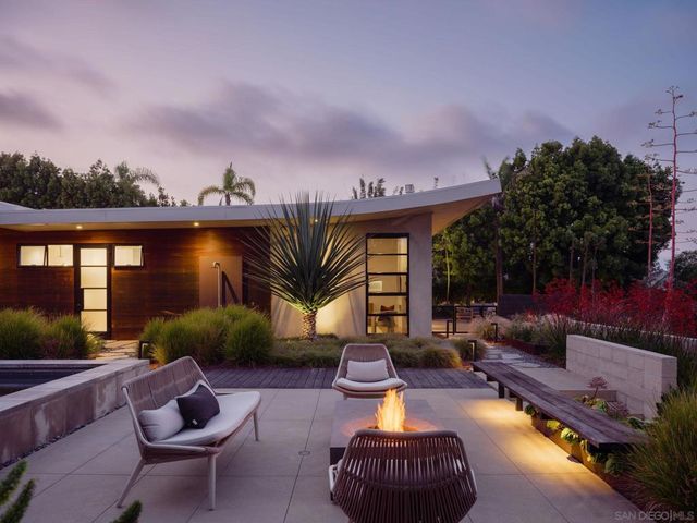 326 S Nardo, Solana Beach, CA 92075