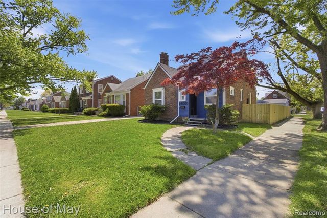 14000 Bringard Drive, Detroit, MI 48205