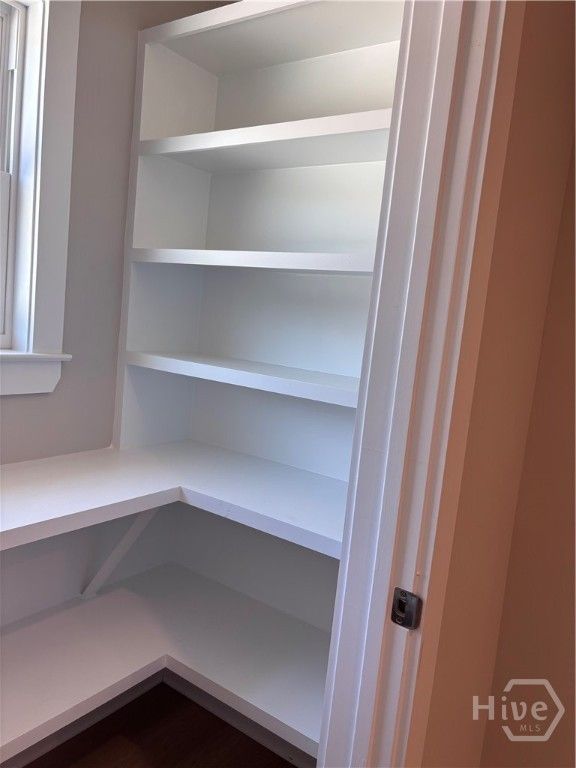 Image 5 of property listing at 205 Melrose Place, Rincon, GA 31326