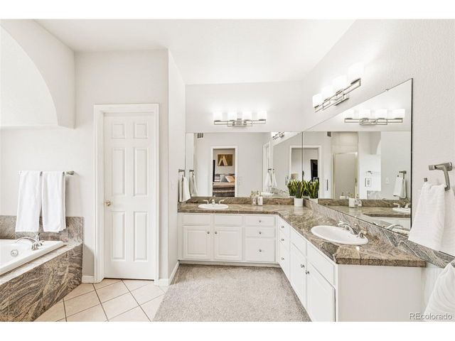 7351 S Clermont Dr, Centennial, CO 80122