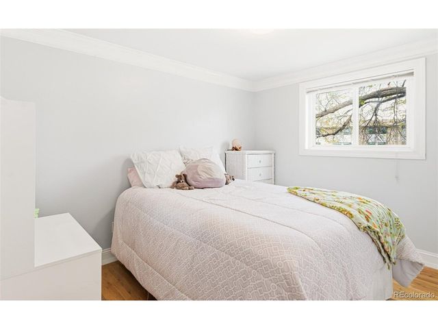 7351 S Clermont Dr, Centennial, CO 80122