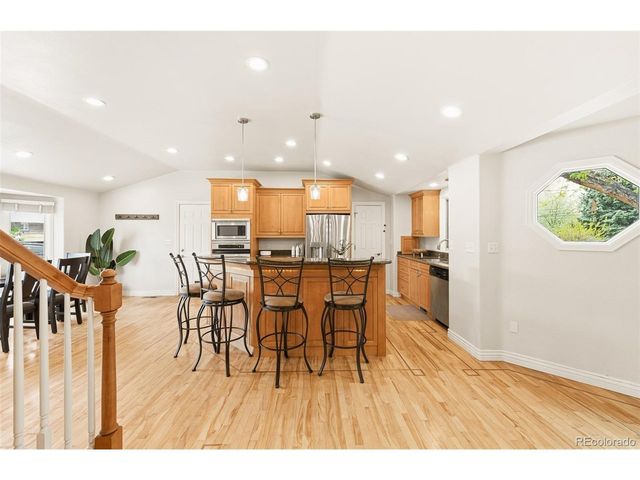 7351 S Clermont Dr, Centennial, CO 80122