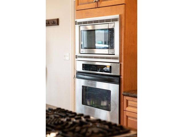 7351 S Clermont Dr, Centennial, CO 80122