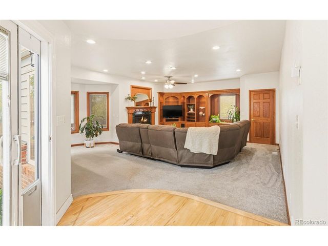 7351 S Clermont Dr, Centennial, CO 80122