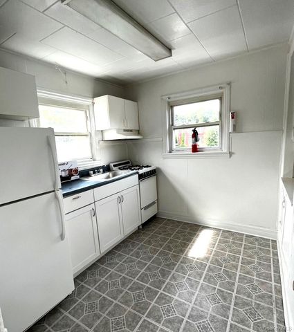 158 W Main Street, Walden, NY 12586