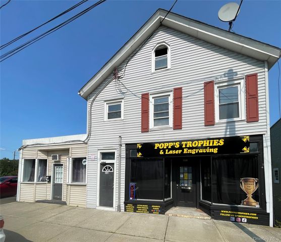 158 W Main Street, Walden, NY 12586