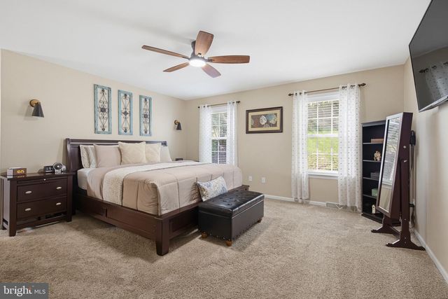 20 CEDAR CHASE DR, Mountville, PA 17554