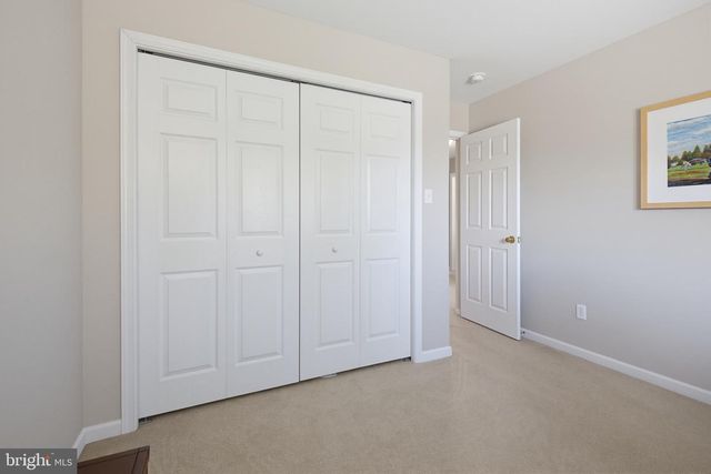 20 CEDAR CHASE DR, Mountville, PA 17554