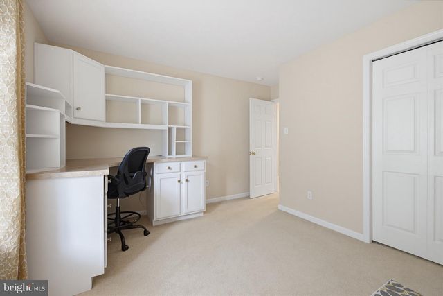 20 CEDAR CHASE DR, Mountville, PA 17554