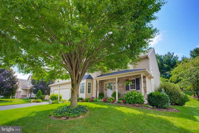 20 CEDAR CHASE DR, Mountville, PA 17554