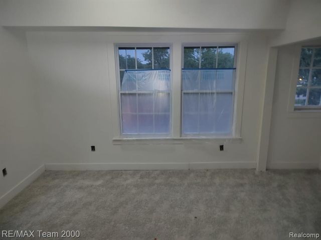 7439 Dexter Avenue, Detroit, MI 48206