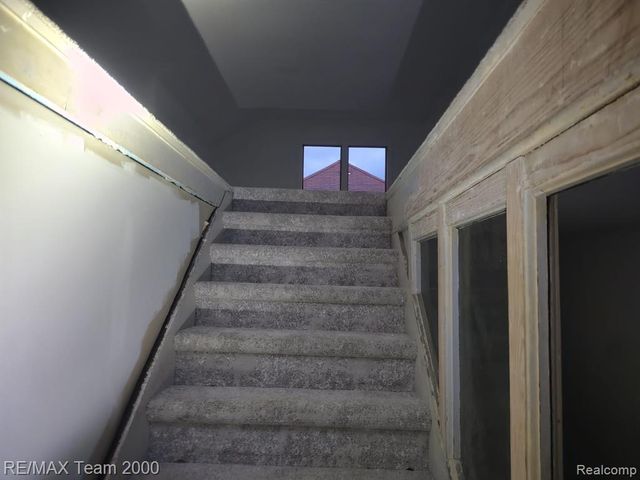 7439 Dexter Avenue, Detroit, MI 48206