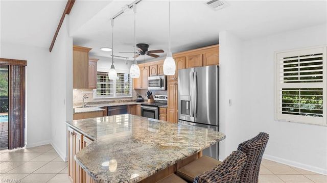 4515 Lakewood BLVD, Naples, FL 34112