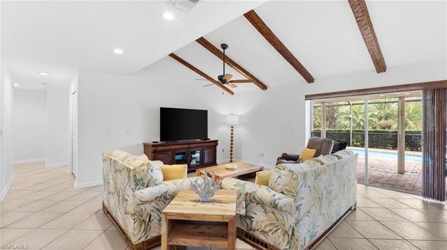 4515 Lakewood BLVD, Naples, FL 34112