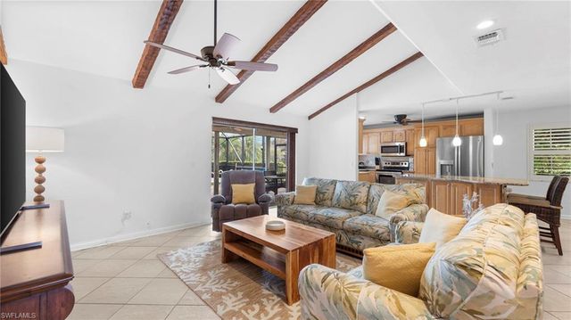 4515 Lakewood BLVD, Naples, FL 34112