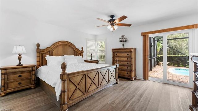 4515 Lakewood BLVD, Naples, FL 34112