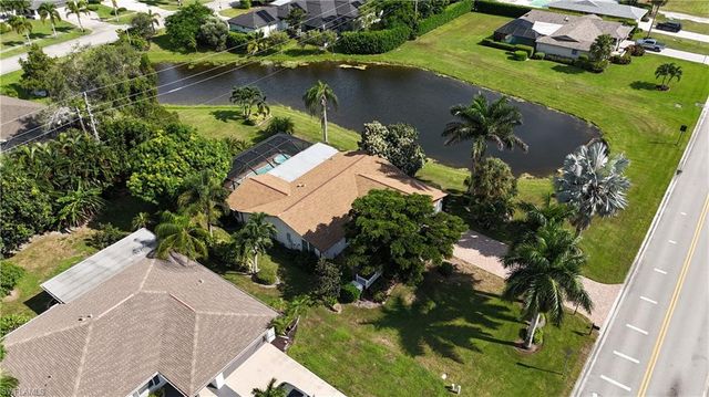 4515 Lakewood BLVD, Naples, FL 34112