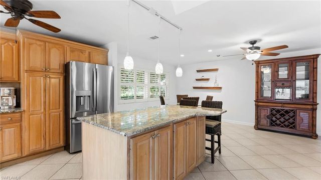 4515 Lakewood BLVD, Naples, FL 34112