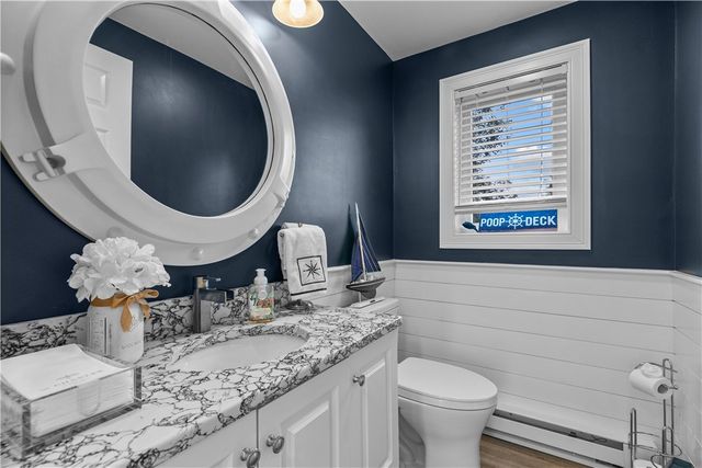 48 THERIEN Road, Portsmouth, RI 02871