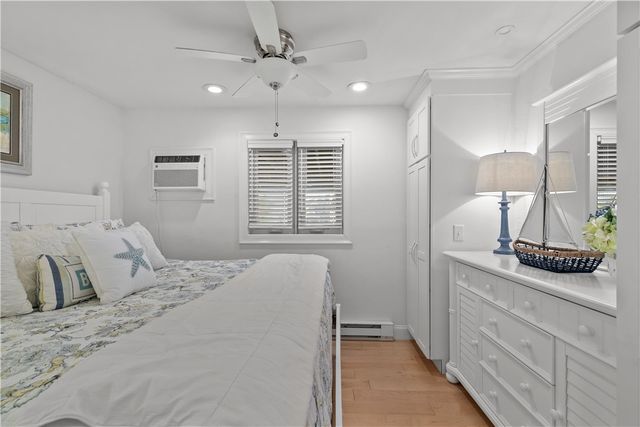 48 THERIEN Road, Portsmouth, RI 02871