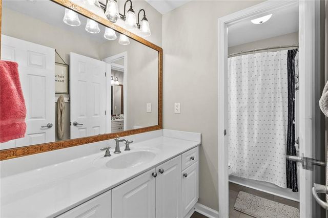 2461 Floral Valley, Dacula, GA 30019