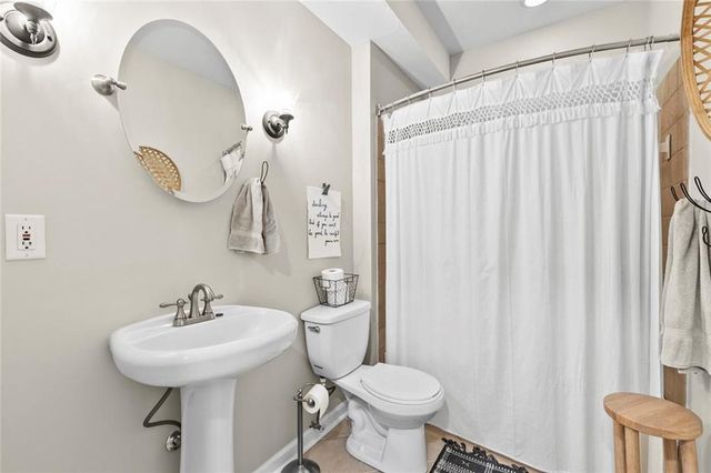 2461 Floral Valley, Dacula, GA 30019