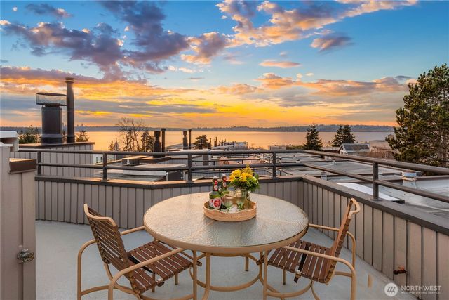 10142 NE 63rd Street, Kirkland, WA 98033