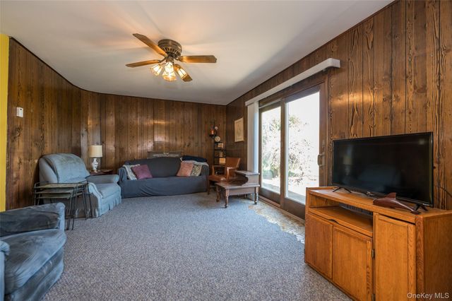 3905 Greentree Drive, Oceanside, NY 11572
