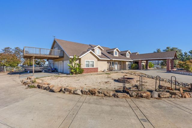 5875 Sycamore Hill Rd, Newcastle, CA 95658