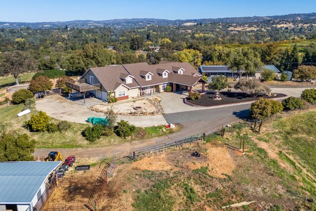 5875 Sycamore Hill Rd, Newcastle, CA 95658
